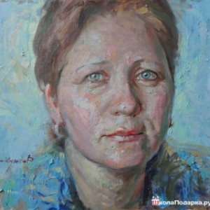 подарок-женщине-на-55-лет-портрет-маслом-300x280