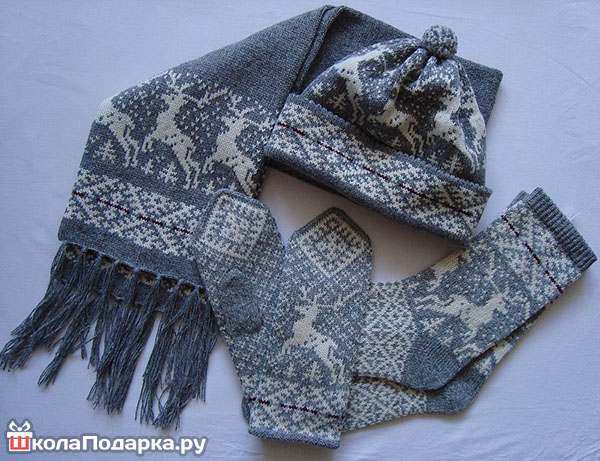 теплый вязанный набор (шарф, шапка, варежки)